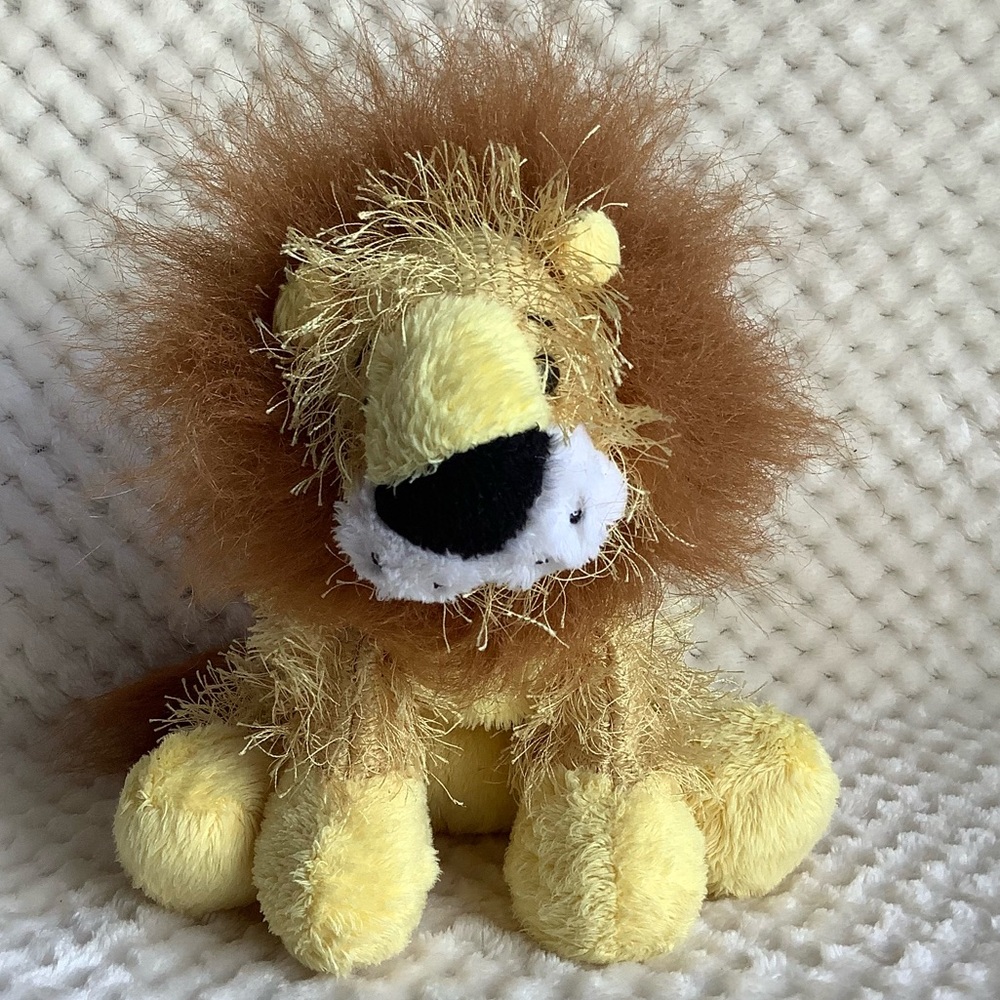 GANZ Webkinz Yellow Lion Plush Toy No code
